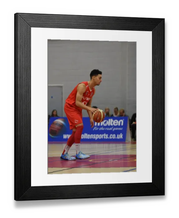 Framed Print : Bristol Flyers Roy Owen in Action against Cheshire Phoenix at SGS Wise Arena (15 / 11 / 2014) Framed Print : Bristol Flyers Roy Owen in Action against Cheshire Phoenix at SGS Wise Arena (15 / 11 / 2014)