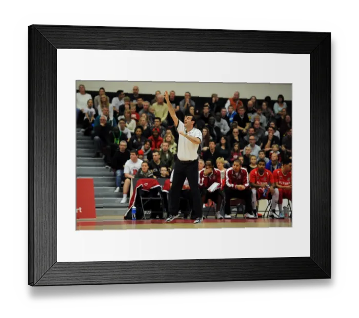 Framed Print : Andreas Kapoulas Leads Bristol Flyers on Court Against Cheshire Phoenix