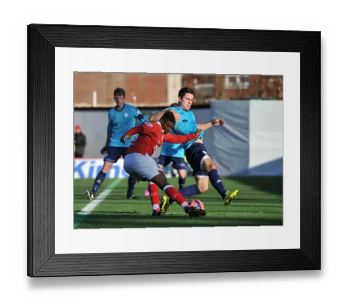 Framed Print : Bristol City's Kieran Agard Aims for FA Cup Glory Against AFC Telford