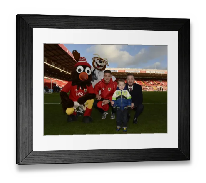 Framed Print : Intense FA Cup Moment at Ashton Gate: Bristol City vs AFC Telford United Framed Print : Intense FA Cup Moment at Ashton Gate: Bristol City vs AFC Telford United