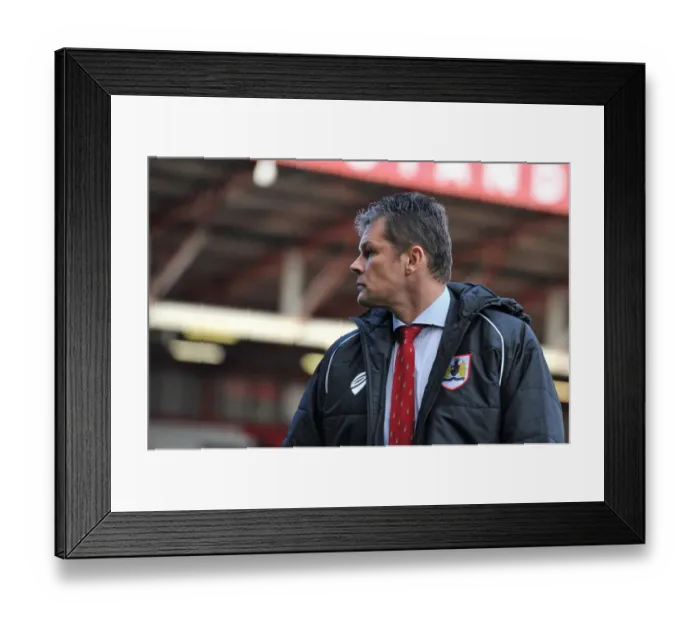 Framed Print : Steve Cotterill Leads Bristol City in FA Cup Battle Against AFC Telford United Framed Print : Steve Cotterill Leads Bristol City in FA Cup Battle Against AFC Telford United