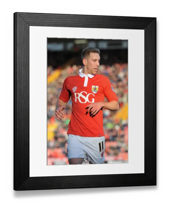 Framed Print : Scott Wagstaff in Action: Bristol City vs AFC Telford United, FA Cup Match, Ashton Gate Framed Print : Scott Wagstaff in Action: Bristol City vs AFC Telford United, FA Cup Match, Ashton Gate