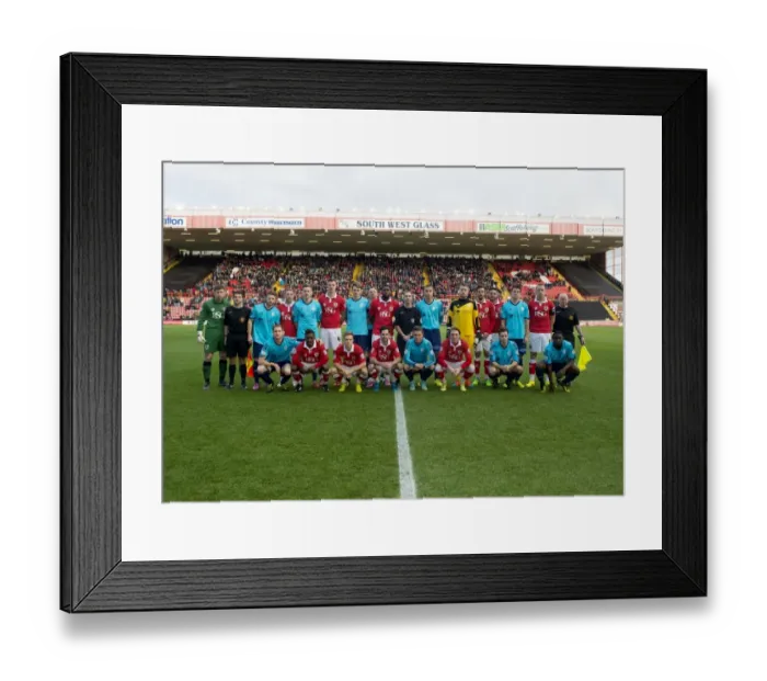 Framed Print : Bristol City and AFC Telford United Unite for FA Cup Team Photo, Ashton Gate, 2014 Framed Print : Bristol City and AFC Telford United Unite for FA Cup Team Photo, Ashton Gate, 2014
