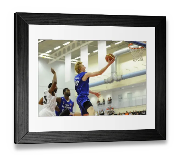Framed Print : Bristol Flyers Mathias Seilund Scores Dramatic Basket Against Newcastle Eagles Framed Print : Bristol Flyers Mathias Seilund Scores Dramatic Basket Against Newcastle Eagles