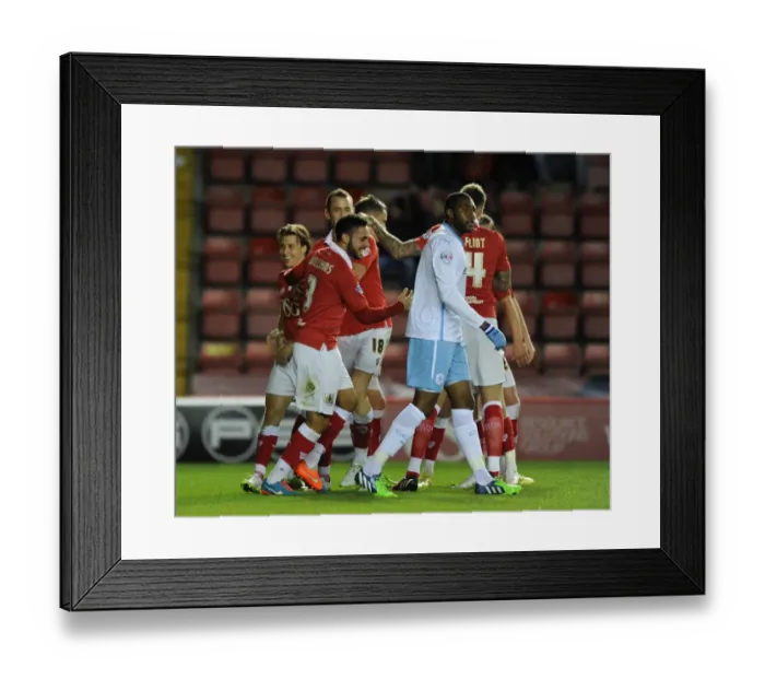 Framed Print : Derrick Williams Scores the Thrilling Winning Goal for Bristol City Against Coventry City