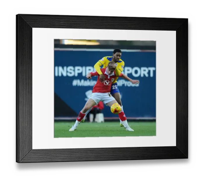 Framed Print : Bristol City vs Crawley Town: Joe Bryan Fouled by Gavin Tomlin Framed Print : Bristol City vs Crawley Town: Joe Bryan Fouled by Gavin Tomlin