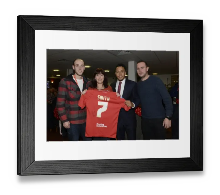 Framed Print : Bristol City vs Crawley Town: Korey Smith in Action at Ashton Gate, December 13, 2014 (Sky Bet League One)