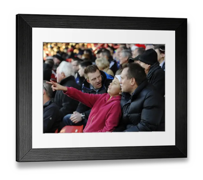Framed Print : Sky Bet League One: Intense Rivalry - Bristol City vs Crawley Town at Ashton Gate (December 13, 2014) Framed Print : Sky Bet League One: Intense Rivalry - Bristol City vs Crawley Town at Ashton Gate (December 13, 2014)