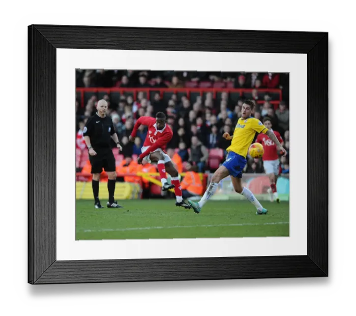 Framed Print : Matt Smith's Close Call: Bristol City vs Crawley Town, League One Football Match, Ashton Gate Framed Print : Matt Smith's Close Call: Bristol City vs Crawley Town, League One Football Match, Ashton Gate