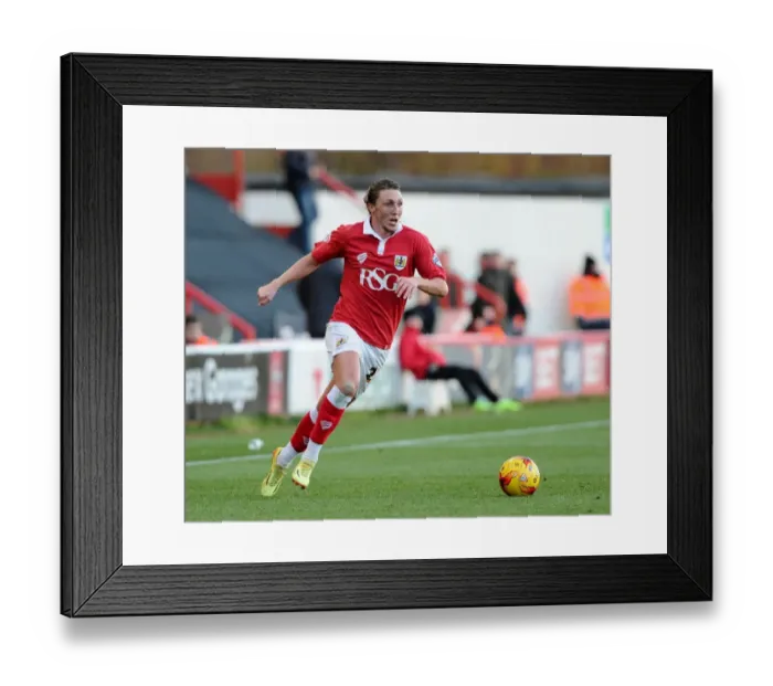 Framed Print : Bristol City vs Crawley Town: Luke Ayling in Action at Ashton Gate, December 13, 2014