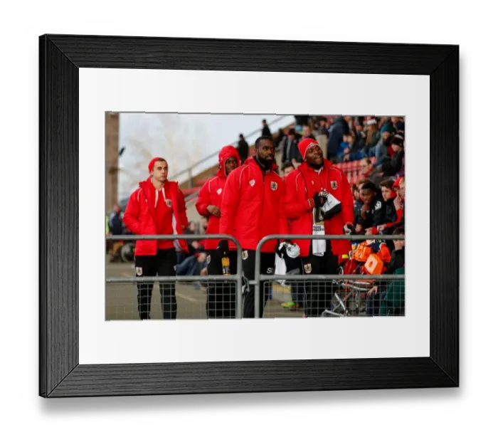 Framed Print : Bristol City's Jay Emmanuel-Thomas on the Bench: Crewe Alexandra vs. Bristol City, Sky Bet League 1 (2014)