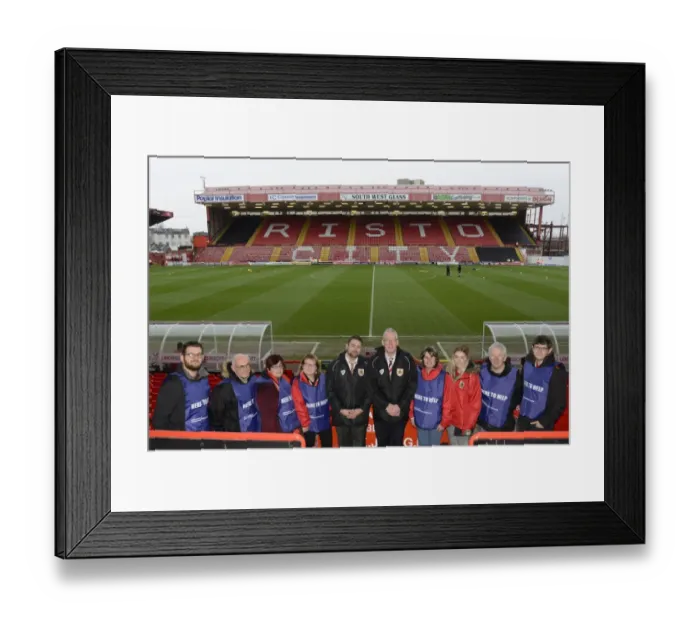 Framed Print : Sky Bet League One Rivalry: Bristol City vs Yeovil Town Clash at Ashton Gate (December 2014) Framed Print : Sky Bet League One Rivalry: Bristol City vs Yeovil Town Clash at Ashton Gate (December 2014)