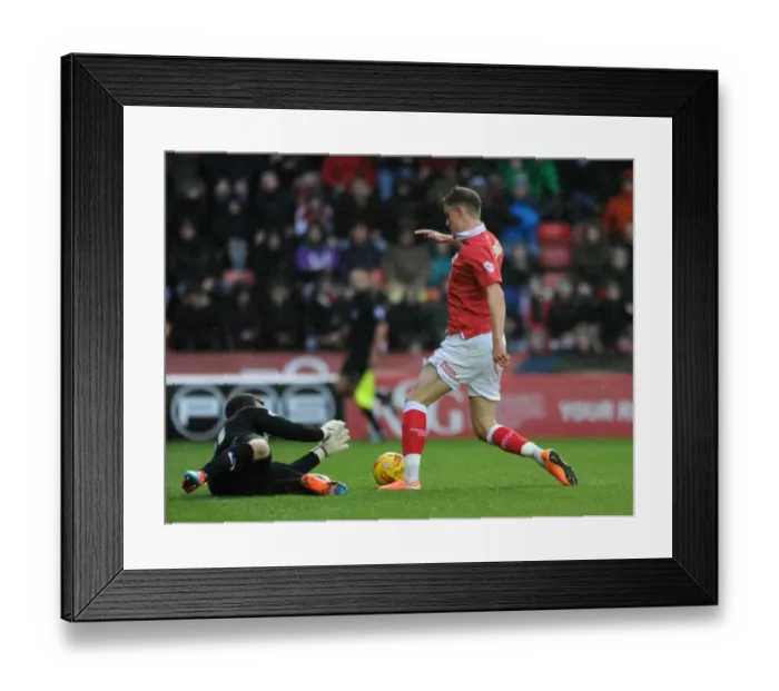 Framed Print : Bristol City's Matt Smith Takes On Jed Steer of Yeovil Town in Sky Bet League One Clash at Ashton Gate