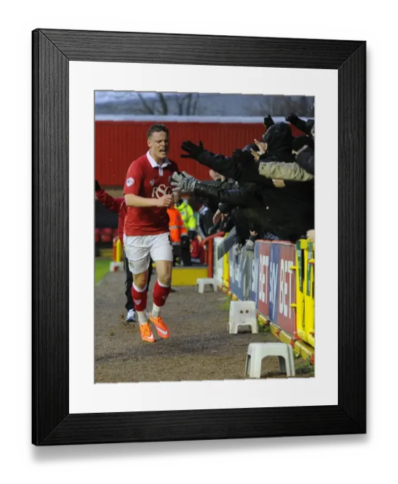Framed Print : Matt Smith's Euphoric Goal: Bristol City's Triumph over Yeovil Town (December 2014) Framed Print : Matt Smith's Euphoric Goal: Bristol City's Triumph over Yeovil Town (December 2014)