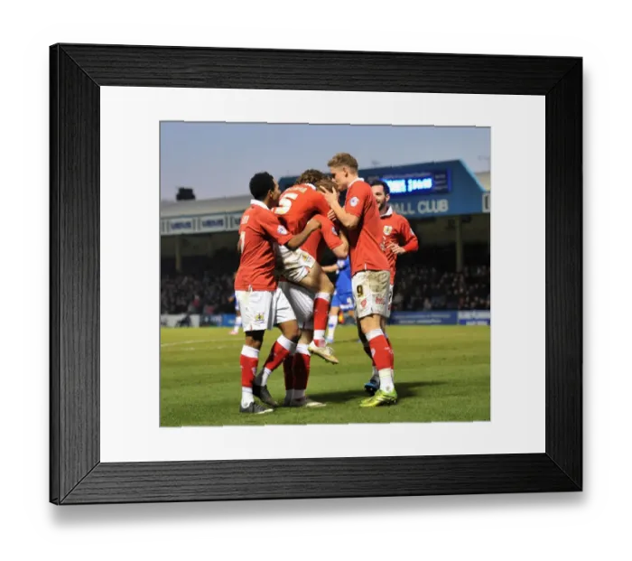 Framed Print : Bristol City's Luke Freeman Scores and Celebrates with Team Mates against Gillingham, Sky Bet League One, December 2014 Framed Print : Bristol City's Luke Freeman Scores and Celebrates with Team Mates against Gillingham, Sky Bet League One, December 2014