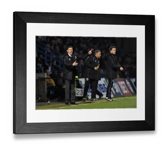 Framed Print : Steve Cotterill at the Helm: Bristol City vs. Gillingham, Sky Bet League One (December 2014)