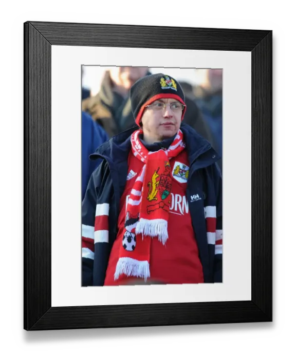 Framed Print : Intense Moment at Priestfield: Bristol City vs Gillingham, Sky Bet League One (December 2014) Framed Print : Intense Moment at Priestfield: Bristol City vs Gillingham, Sky Bet League One (December 2014)