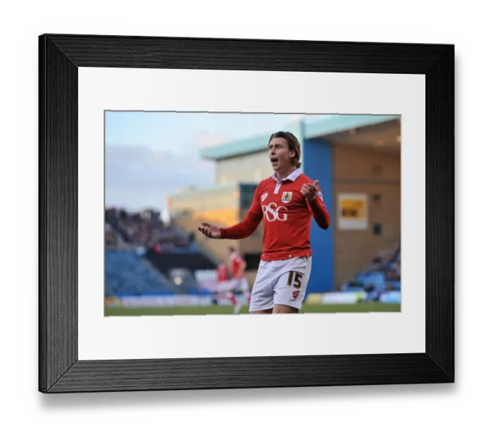 Framed Print : Bristol City's Luke Freeman Fights for Corner Kick in Sky Bet League One Clash at Gillingham