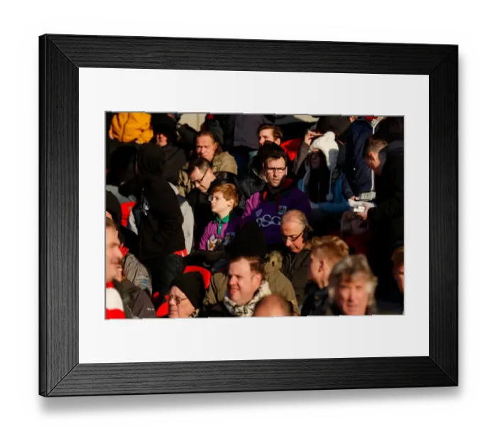 Framed Print : Unwavering Passion of Bristol City Fans at Doncaster Rovers FA Cup Match, January 2015 Framed Print : Unwavering Passion of Bristol City Fans at Doncaster Rovers FA Cup Match, January 2015