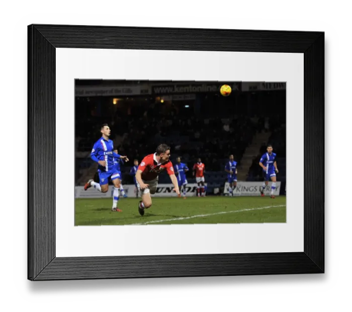 Framed Print : Matt Smith's Brace: Bristol City's Johnstone's Paint Trophy Victory over Gillingham Framed Print : Matt Smith's Brace: Bristol City's Johnstone's Paint Trophy Victory over Gillingham
