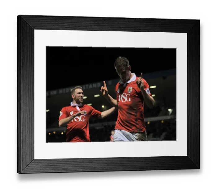 Framed Print : Bristol City's Matt Smith Scores Brace in Johnstone's Paint Trophy Area Final Win over Gillingham Framed Print : Bristol City's Matt Smith Scores Brace in Johnstone's Paint Trophy Area Final Win over Gillingham