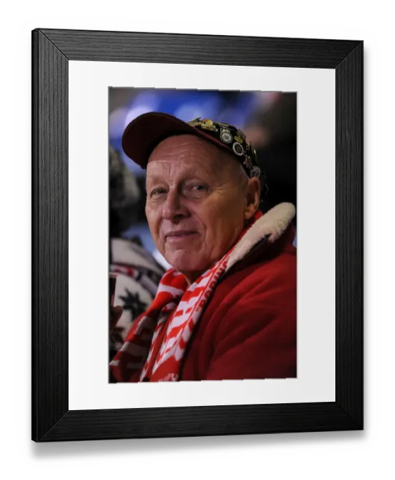 Framed Print : Bristol City Fans Unwavering Passion at Priestfield Stadium during Johnstone's Paint Trophy Area Final, 2015 Framed Print : Bristol City Fans Unwavering Passion at Priestfield Stadium during Johnstone's Paint Trophy Area Final, 2015
