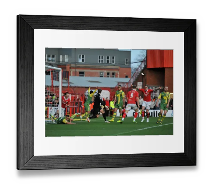 Framed Print : Bristol City's Matt Smith Scores Double: 2-0 Lead Over Notts County, January 10, 2015 Framed Print : Bristol City's Matt Smith Scores Double: 2-0 Lead Over Notts County, January 10, 2015