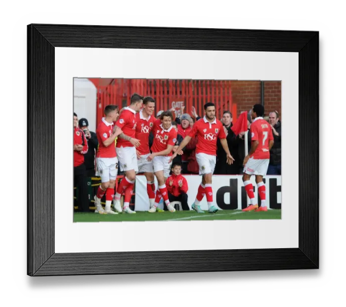 Framed Print : Bristol City Celebrates Win Against Notts County: Matt Smith's Goal Framed Print : Bristol City Celebrates Win Against Notts County: Matt Smith's Goal