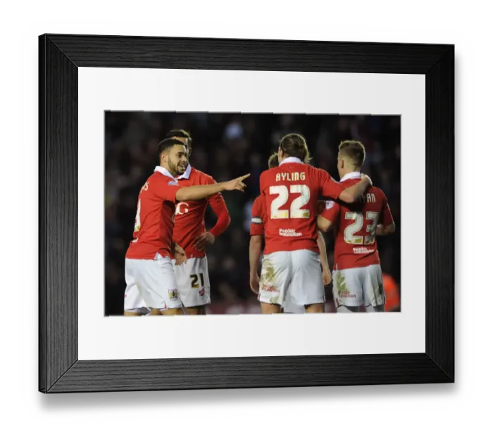 Framed Print : Bristol City's Derrick Williams Scores Fourth Goal in 4-0 Win Against Notts County