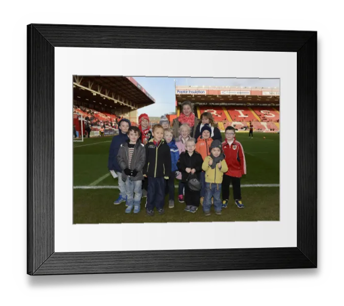 Framed Print : Bristol City vs Notts County Clash in Sky Bet League One at Ashton Gate Stadium - January 10, 2015 Framed Print : Bristol City vs Notts County Clash in Sky Bet League One at Ashton Gate Stadium - January 10, 2015
