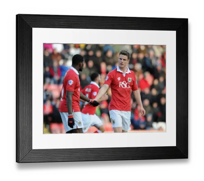 Framed Print : Matt Smith in Action: Bristol City vs Notts County, Sky Bet League One Framed Print : Matt Smith in Action: Bristol City vs Notts County, Sky Bet League One