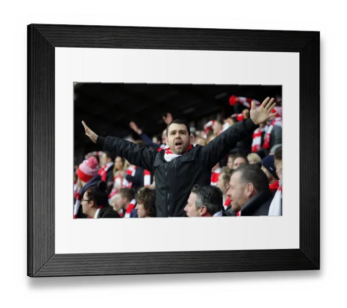 Framed Print : Fans in Action: Bristol City vs West Ham United, FA Cup Fourth Round - Ashton Gate