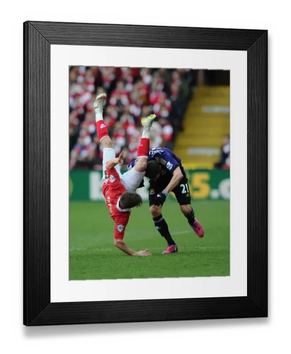 Framed Print : Bristol City vs West Ham United: Joe Bryan Fouled by Amalfitano Framed Print : Bristol City vs West Ham United: Joe Bryan Fouled by Amalfitano