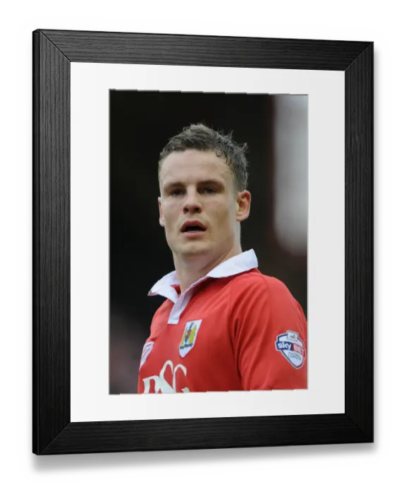 Framed Print : Matt Smith in Action: FA Cup Fourth Round Drama at Ashton Gate - Bristol City vs West Ham United