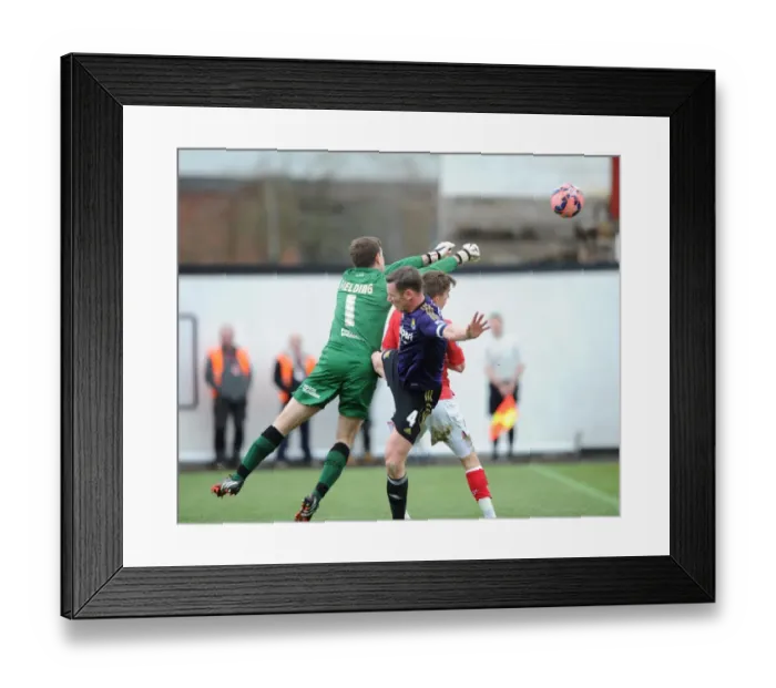 Framed Print : Bristol City Goalkeeper Frank Fielding Saves from West Ham in FA Cup Match, January 2015 Framed Print : Bristol City Goalkeeper Frank Fielding Saves from West Ham in FA Cup Match, January 2015