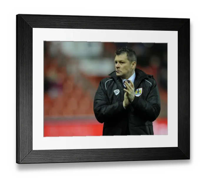 Framed Print : Steve Cotterill Leads Bristol City in Johnstone's Paint Trophy Match Against Gillingham, 29 / 01 / 2015 Framed Print : Steve Cotterill Leads Bristol City in Johnstone's Paint Trophy Match Against Gillingham, 29 / 01 / 2015