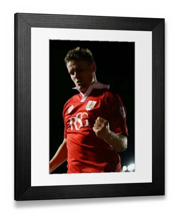 Framed Print : Matt Smith Scores the Opener: Bristol City Leads Gillingham in Johnstones Paint Trophy Final