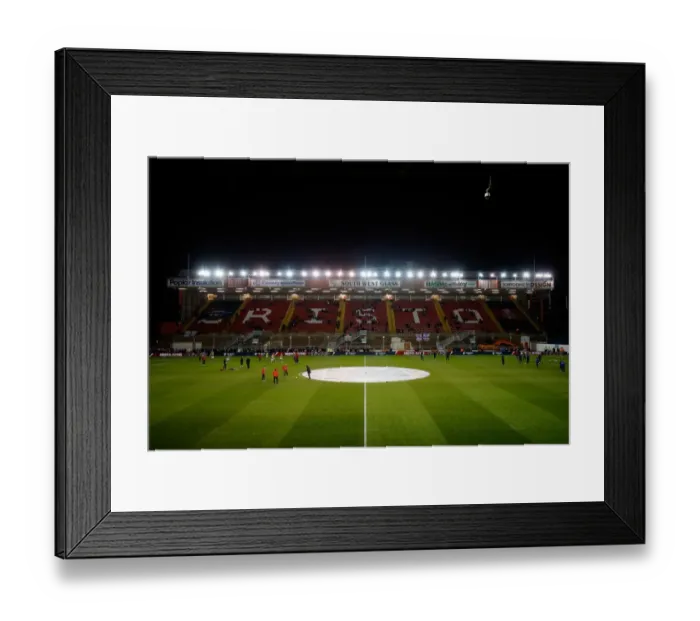 Framed Print : Bristol City vs Gillingham: Johnstones Paint Trophy Southern Area Final Second Leg at Ashton Gate Stadium, 2015