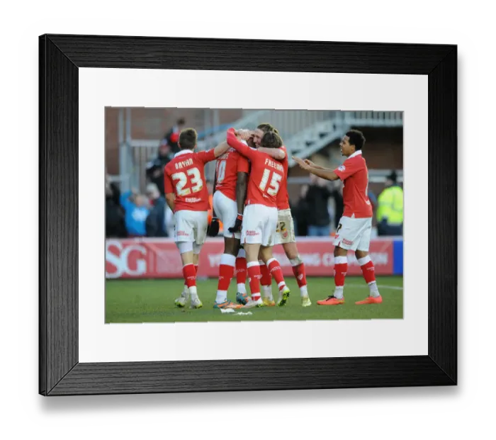 Framed Print : Bristol City Celebrates: Jay Emmanuel-Thomas Scores Against Fleetwood Town, Sky Bet League One, 2015 Framed Print : Bristol City Celebrates: Jay Emmanuel-Thomas Scores Against Fleetwood Town, Sky Bet League One, 2015