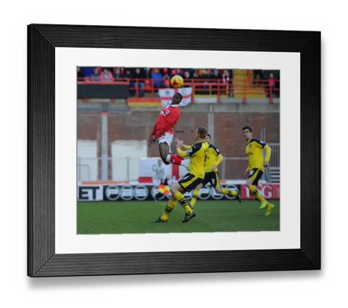 Framed Print : Bristol City's Kieran Agard Wins Header: Sky Bet League One Clash vs Fleetwood Town (01 / 02 / 2015)