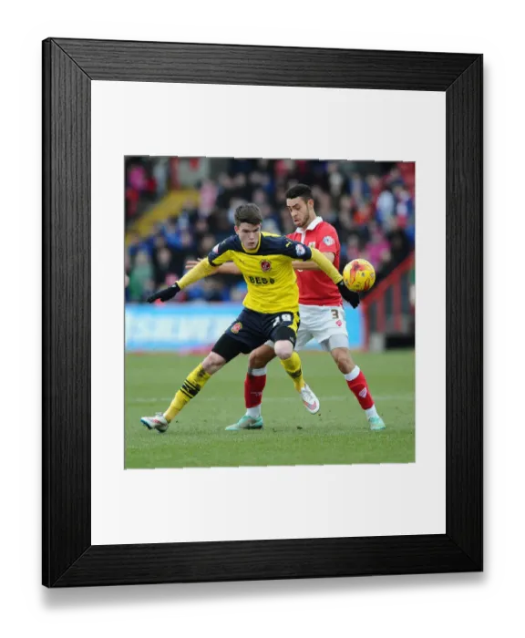 Framed Print : Bristol City vs Fleetwood Town: Intense Battle for Possession - January 2, 2015 Framed Print : Bristol City vs Fleetwood Town: Intense Battle for Possession - January 2, 2015