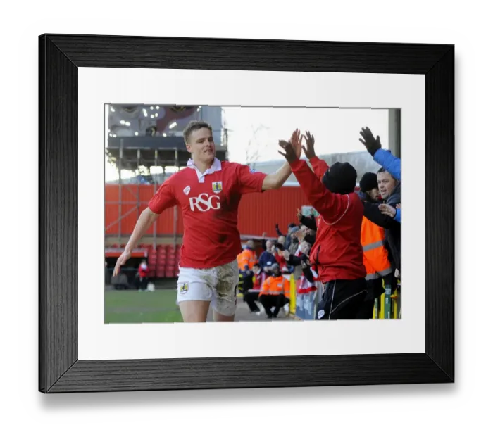 Framed Print : Bristol City's Matt Smith Celebrates Goal Against Fleetwood Town, Sky Bet League One, Ashton Gate Framed Print : Bristol City's Matt Smith Celebrates Goal Against Fleetwood Town, Sky Bet League One, Ashton Gate