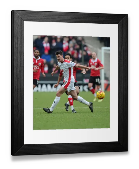 Framed Print : Bristol City's Korey Smith vs. Milton Keynes Dons Darren Potter: A Battle for Supremacy in Sky Bet League One (MK Dons v Bristol City, 07 / 02 / 2015) Framed Print : Bristol City's Korey Smith vs. Milton Keynes Dons Darren Potter: A Battle for Supremacy in Sky Bet League One (MK Dons v Bristol City, 07 / 02 / 2015)