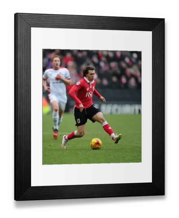 Framed Print : Luke Freeman in Action: MK Dons vs. Bristol City, Sky Bet League One, 2015 Framed Print : Luke Freeman in Action: MK Dons vs. Bristol City, Sky Bet League One, 2015
