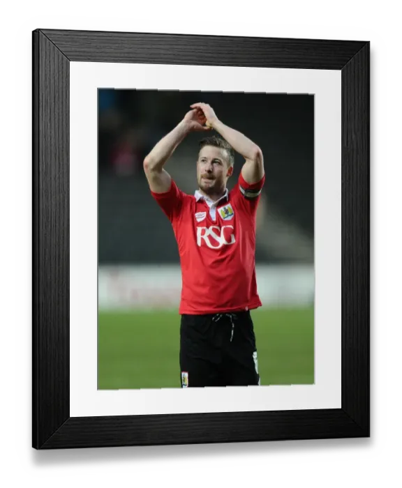 Framed Print : MK Dons vs. Bristol City: Clash in Sky Bet League One, February 2015 Framed Print : MK Dons vs. Bristol City: Clash in Sky Bet League One, February 2015