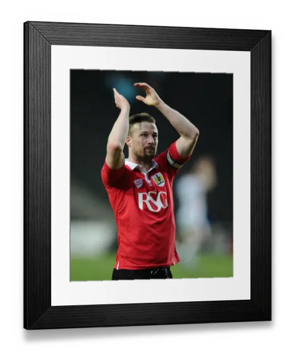 Framed Print : Clash in Sky Bet League One: MK Dons vs. Bristol City, February 2015 Framed Print : Clash in Sky Bet League One: MK Dons vs. Bristol City, February 2015