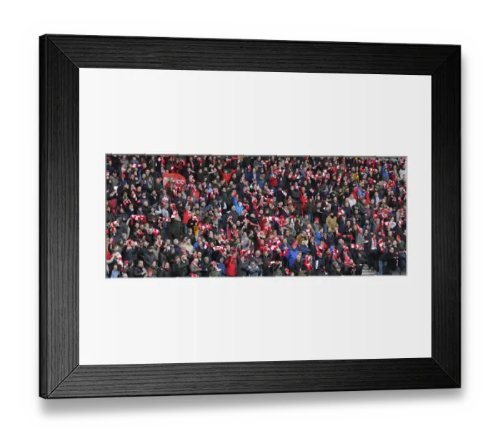 Framed Print : 5, 000-Strong Bristol City Fans Display Unified Support with Scarves at MK Dons Match, Sky Bet League One Framed Print : 5, 000-Strong Bristol City Fans Display Unified Support with Scarves at MK Dons Match, Sky Bet League One