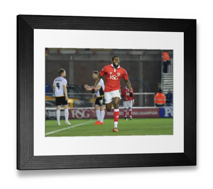 Framed Print : Jay Emmanuel-Thomas's Thrilling Goal Celebration: Bristol City vs Port Vale, Sky Bet League One