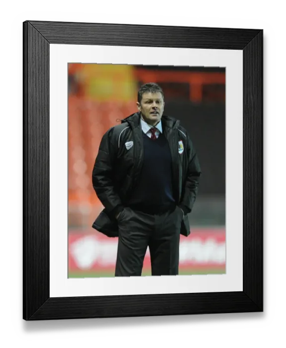 Framed Print : Steve Cotterill Leads Bristol City in Sky Bet League One Match Against Port Vale, February 10, 2015 Framed Print : Steve Cotterill Leads Bristol City in Sky Bet League One Match Against Port Vale, February 10, 2015