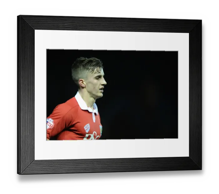Framed Print : Bristol City vs Port Vale: Joe Bryan in Action at Ashton Gate, Sky Bet League One